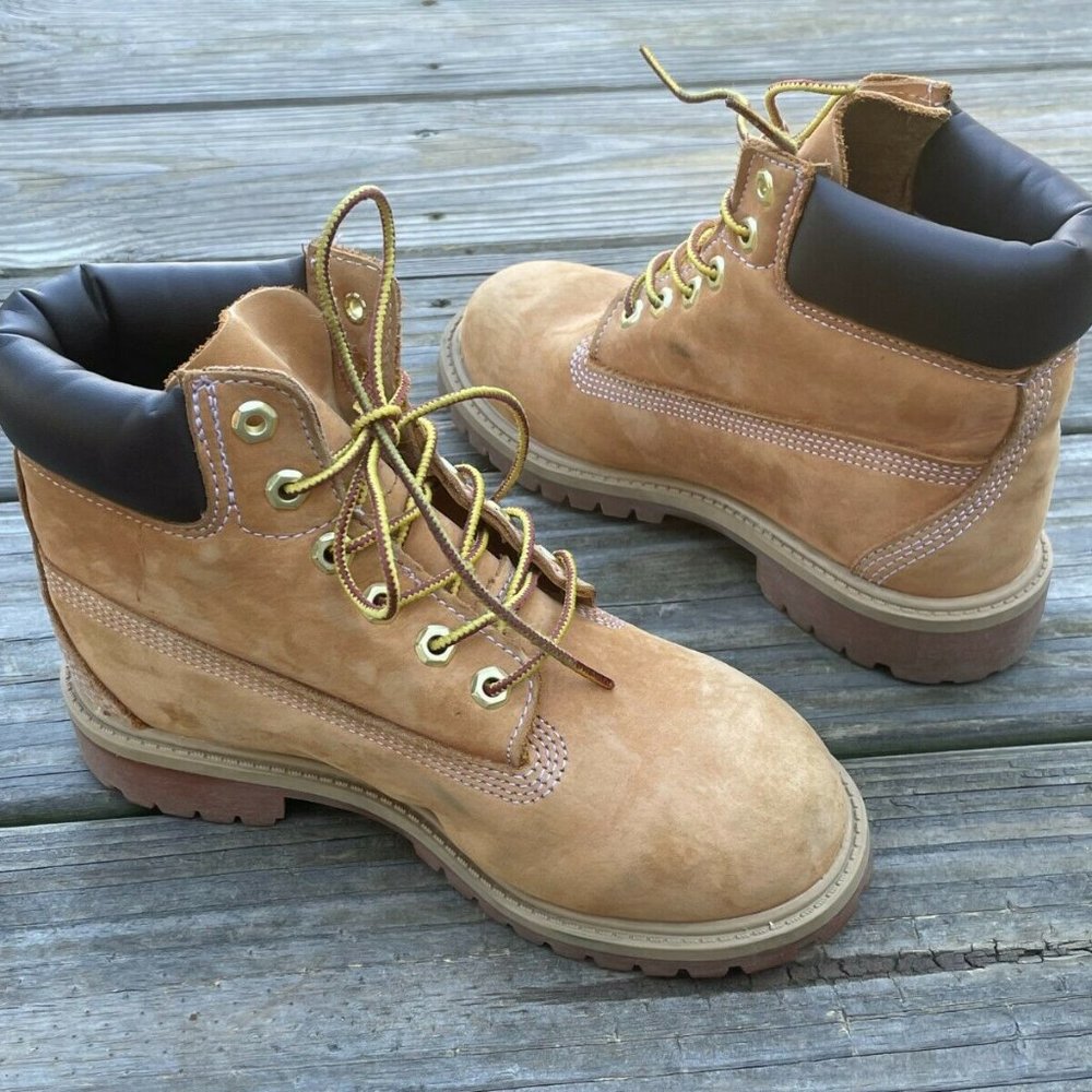 Timberland Kids Youth Boots Nubuck Leather Ankle Boots Size MISMATCH 2 / 1.5 M - Picture 1 of 12